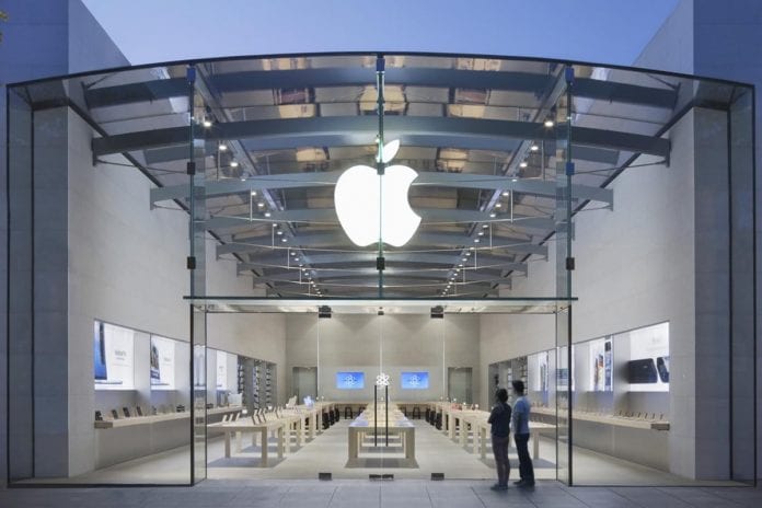Apple Sued for $1 Billion