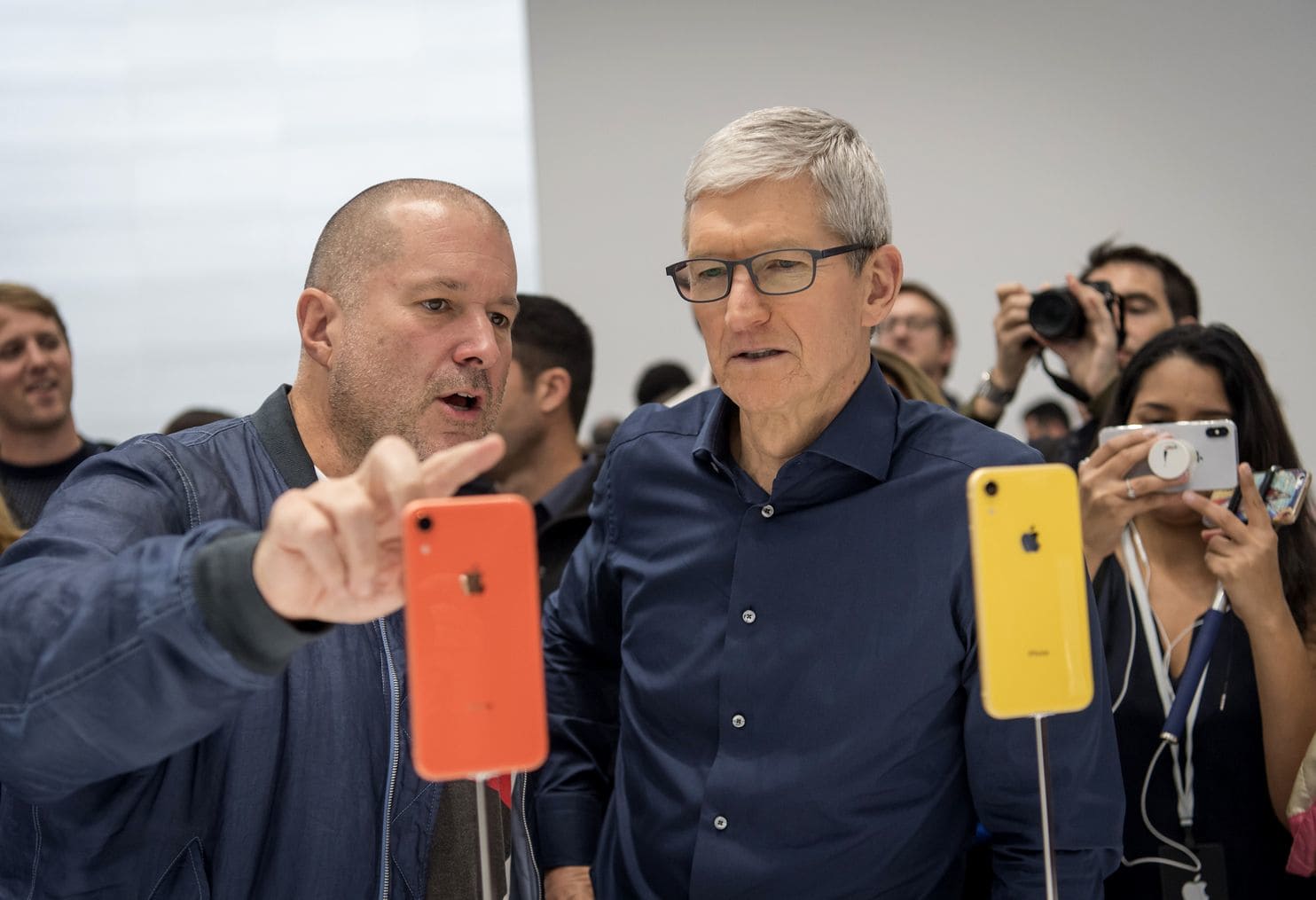 Jony Ive Tim Cook argument