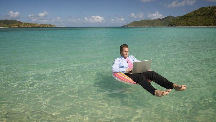 what is a digital nomad