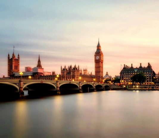 The 2025 UK Budget Speech: A Masterclass in Saying Nothing?